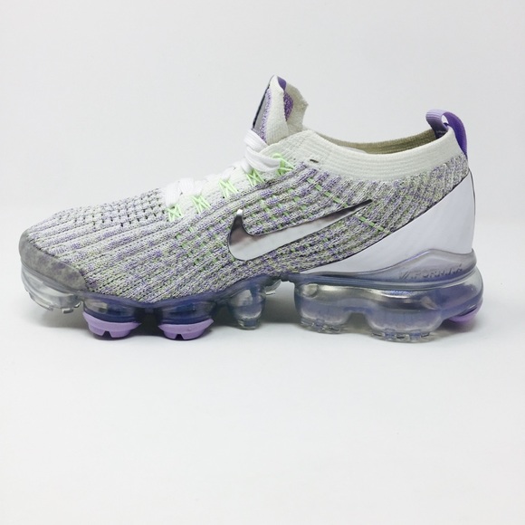 Nike Women's Air Vapormax Flyknit 3 - Picture 6 of 6